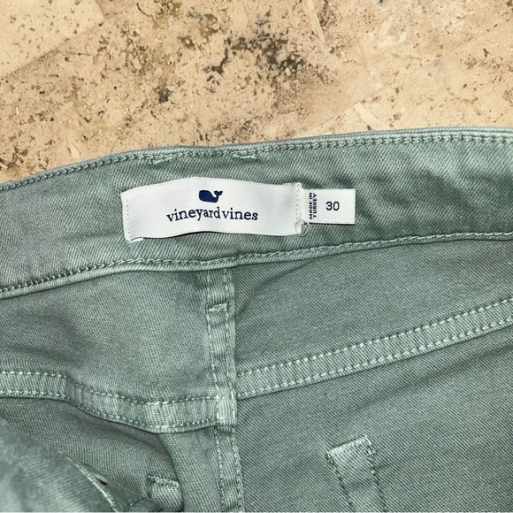 Vineyard Vines Pants - Picture 4 of 9